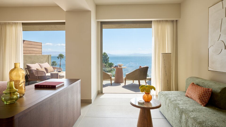 Tiara Holidays - Avali Mar-Bella - Panorama Junior Suite sofa